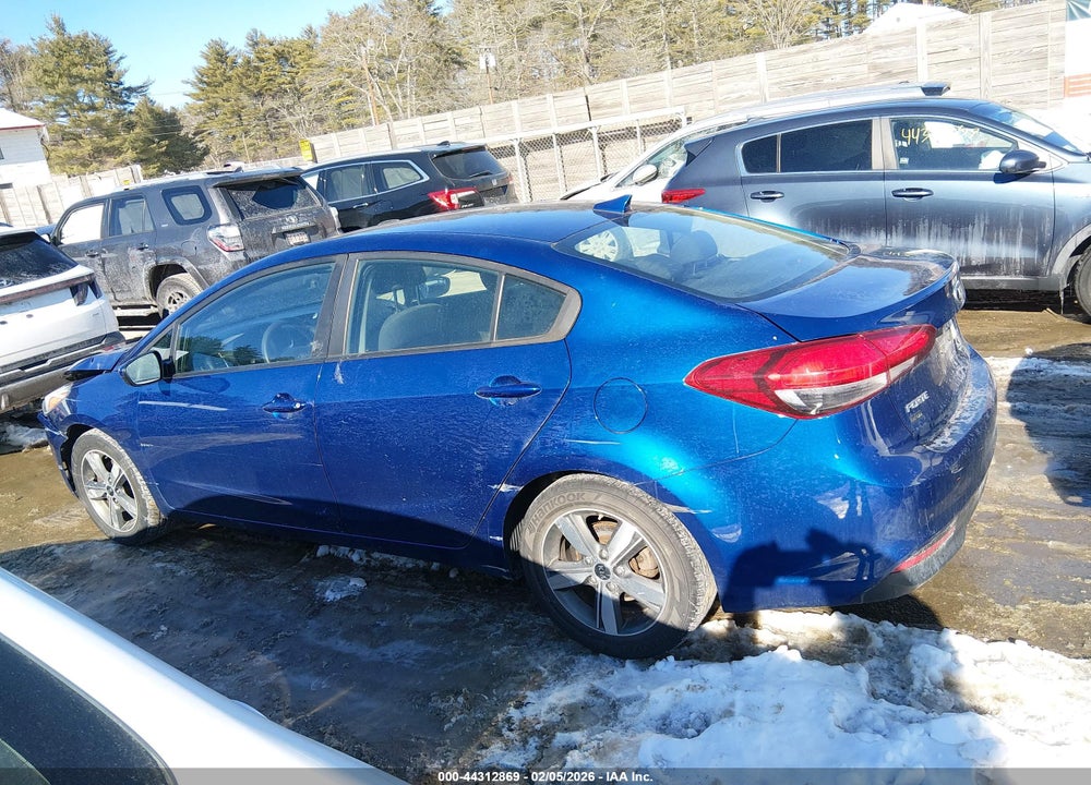 2018 KIA FORTE LX VIN: 3KPFL4A72JE241202
