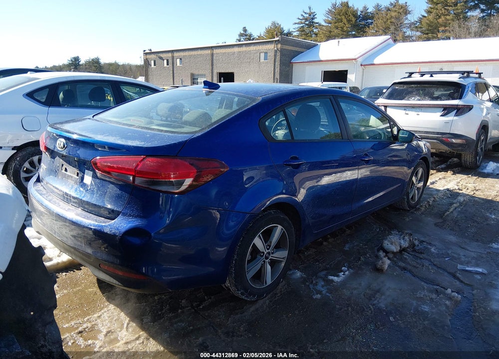 2018 KIA FORTE LX VIN: 3KPFL4A72JE241202