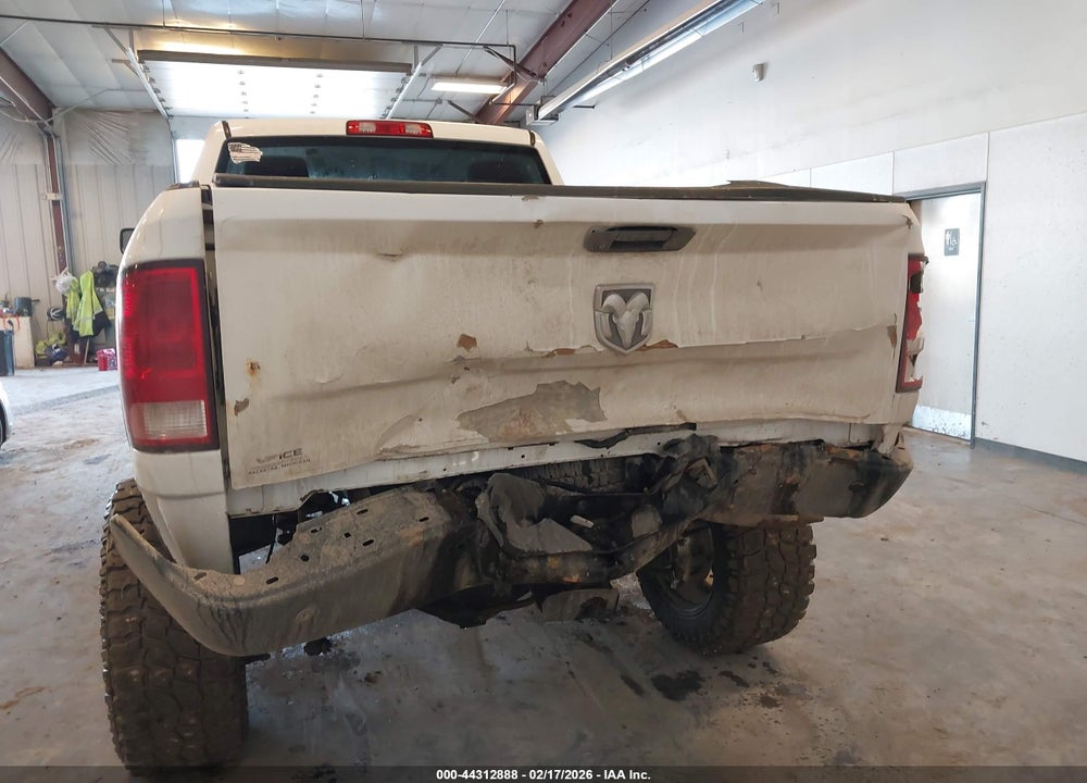 2014 RAM 2500 TRADESMAN VIN: 3C6TR5CT1EG126187