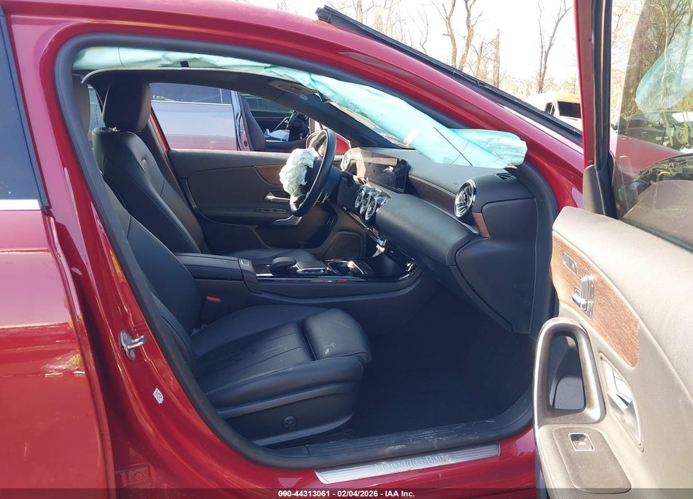 2022 MERCEDES-BENZ A 220 4MATIC VIN: W1K3G4FB0NJ337025