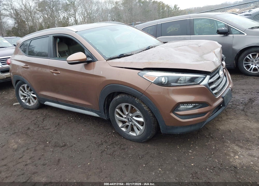 2017 HYUNDAI TUCSON SE PLUS VIN: KM8J3CA4XHU431704