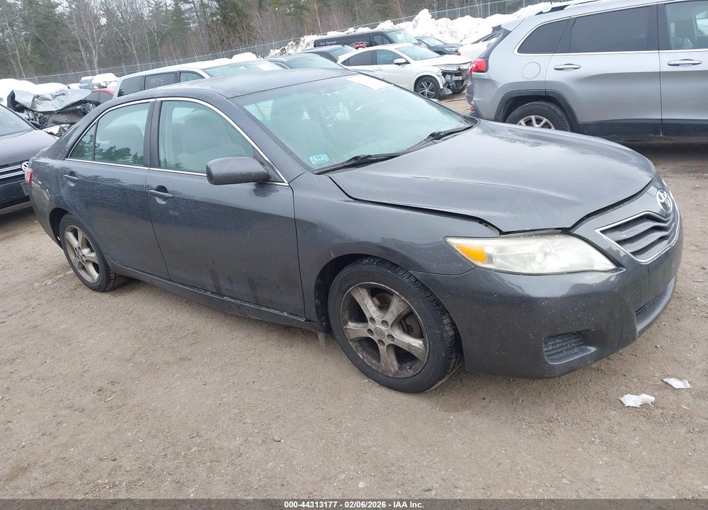 2011 TOYOTA CAMRY LE VIN: 4T1BF3EK6BU205073