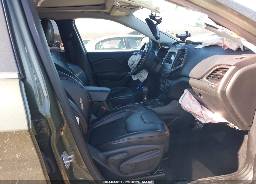 2019 JEEP CHEROKEE LATITUDE PLUS 4X4 VIN: 1C4PJMLX1KD287758