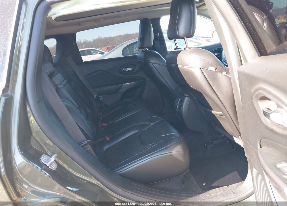 2019 JEEP CHEROKEE LATITUDE PLUS 4X4 VIN: 1C4PJMLX1KD287758