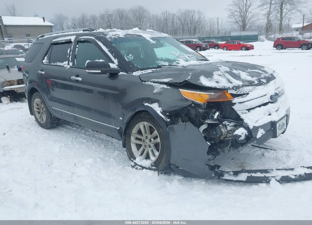 2015 FORD EXPLORER XLT VIN: 1FM5K8D85FGA48085