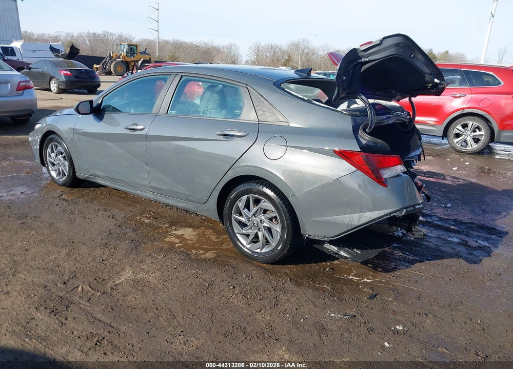 2024 HYUNDAI ELANTRA SEL VIN: KMHLM4DG3RU755354