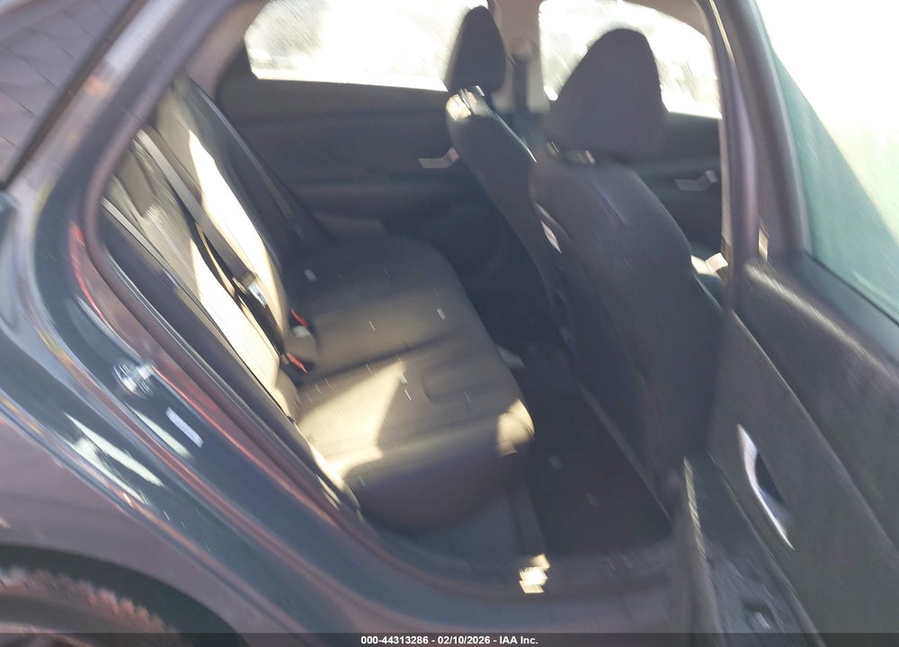 2024 HYUNDAI ELANTRA SEL VIN: KMHLM4DG3RU755354