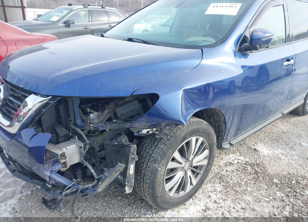 2019 NISSAN PATHFINDER SL VIN: 5N1DR2MMXKC585232