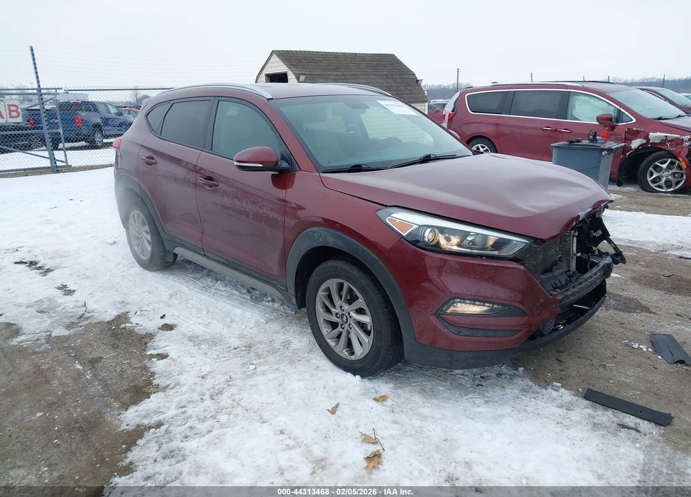 2017 HYUNDAI TUCSON SE PLUS VIN: KM8J33A49HU428888