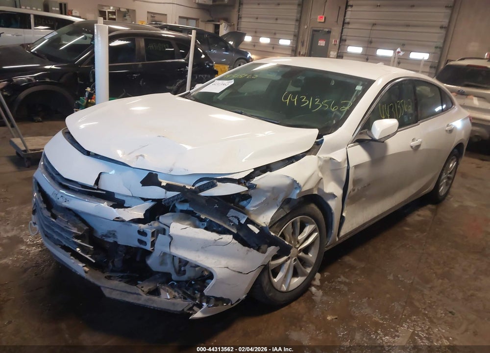 2018 CHEVROLET MALIBU LT VIN: 1G1ZD5ST4JF115238
