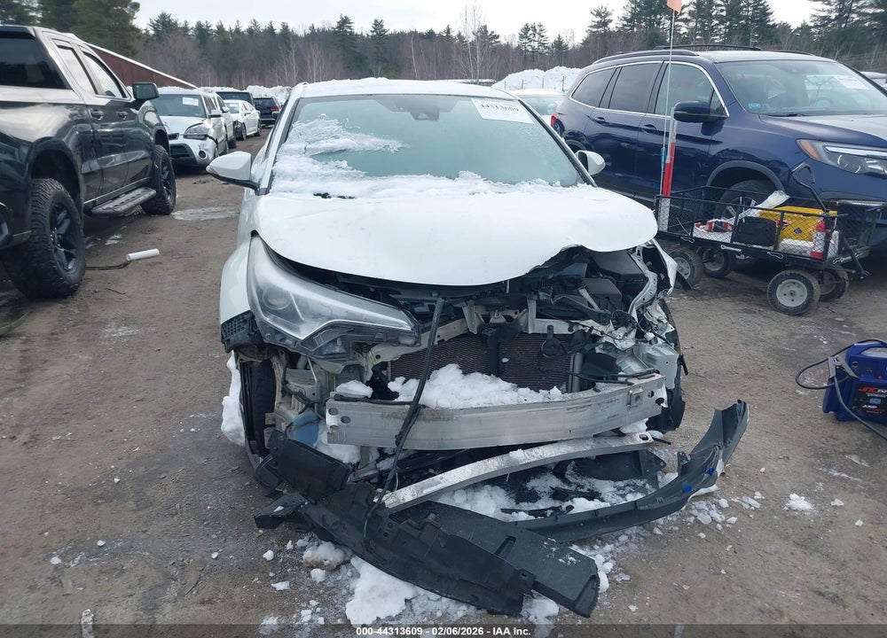 2019 TOYOTA C-HR LIMITED VIN: NMTKHMBX0KR100665
