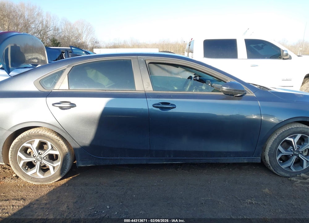 2020 KIA FORTE LXS VIN: 3KPF24AD0LE236477