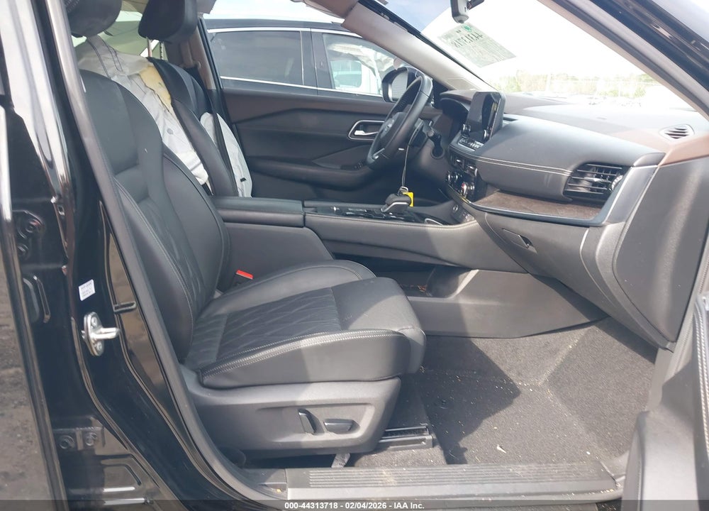 2023 NISSAN ROGUE PLATINUM FWD VIN: JN8BT3DC3PW103799
