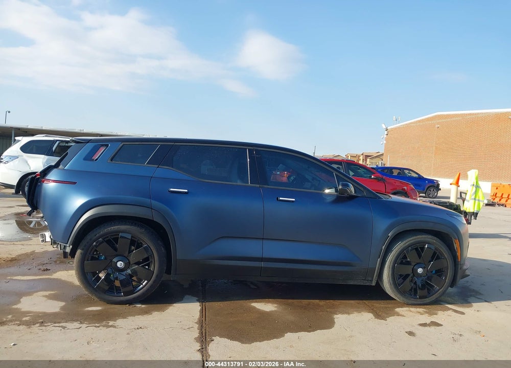 2023 FISKER OCEAN ONE VIN: VCF1ZBU22PG003923