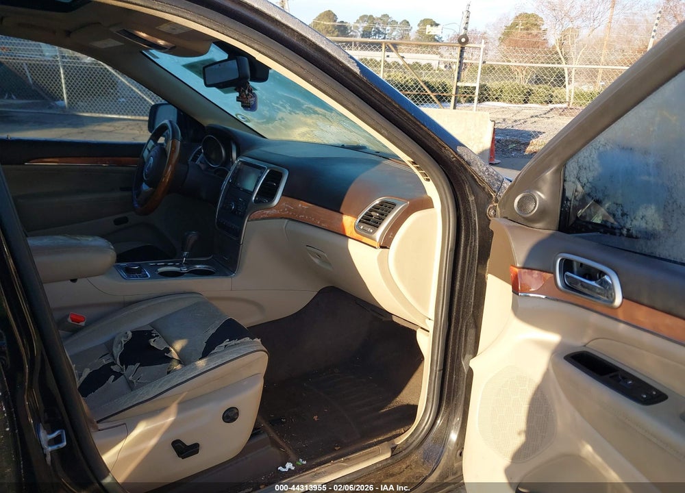 2011 JEEP GRAND CHEROKEE OVERLAND VIN: 1J4RR6GT8BC606514