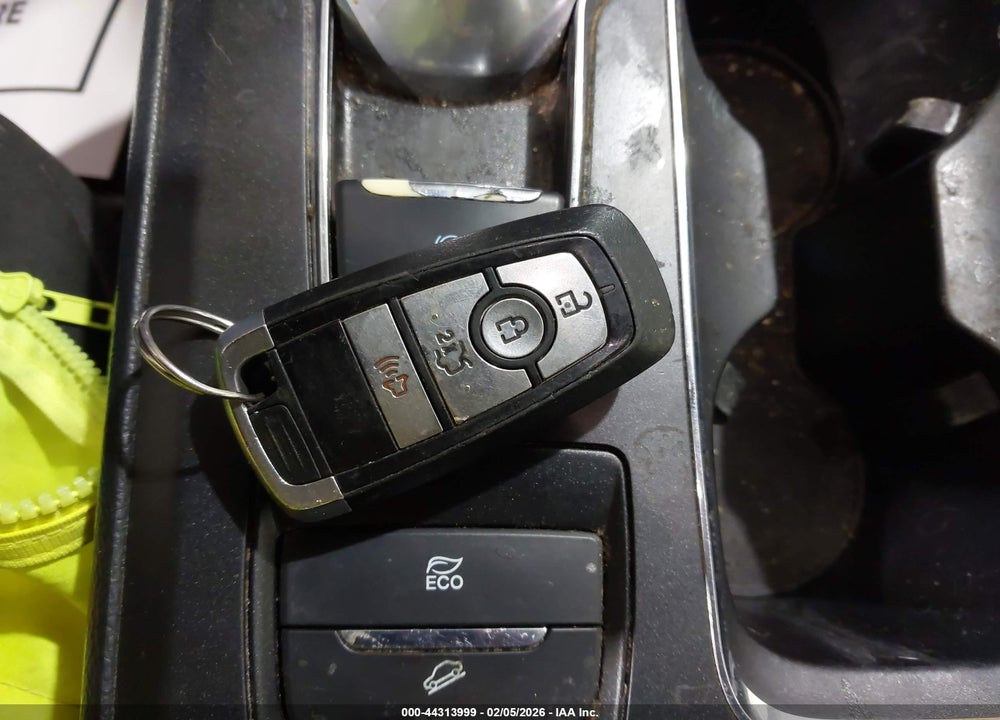 2019 FORD FUSION HYBRID SE VIN: 3FA6P0LU4KR240276