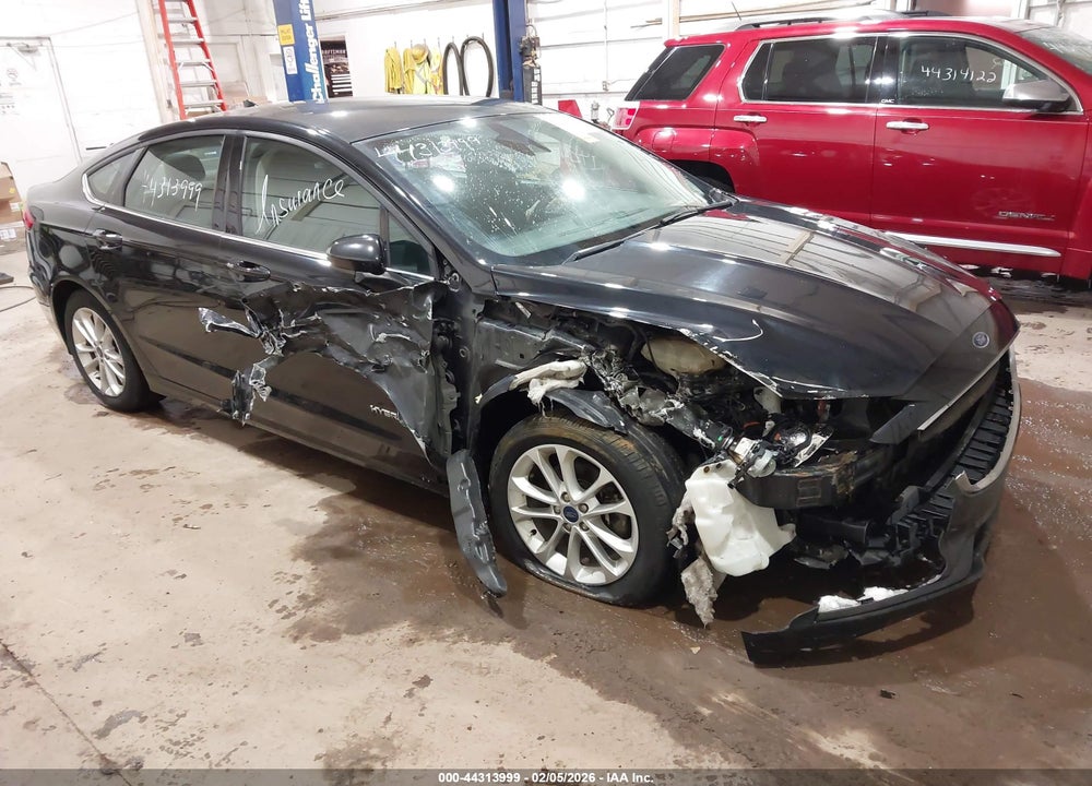 2019 FORD FUSION HYBRID SE VIN: 3FA6P0LU4KR240276
