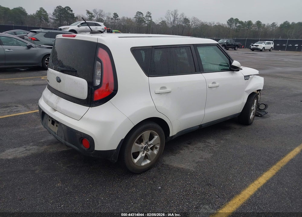 2018 KIA SOUL VIN: KNDJN2A24J7901883