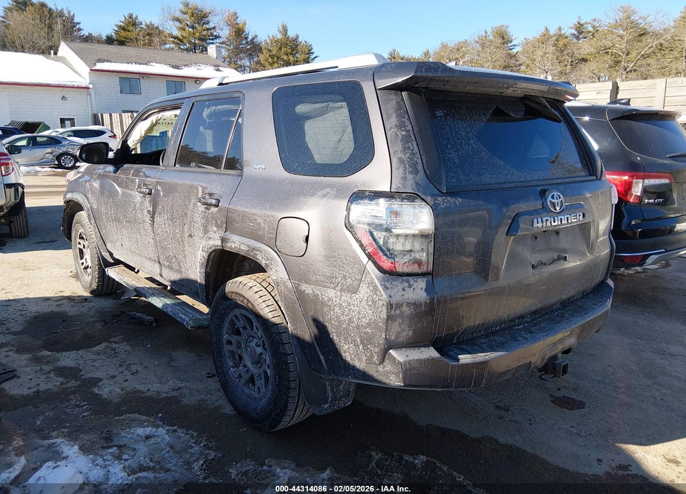 2016 TOYOTA 4RUNNER SR5 PREMIUM VIN: JTEBU5JR4G5316405