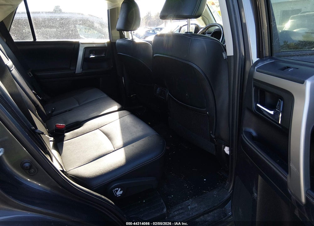 2016 TOYOTA 4RUNNER SR5 PREMIUM VIN: JTEBU5JR4G5316405