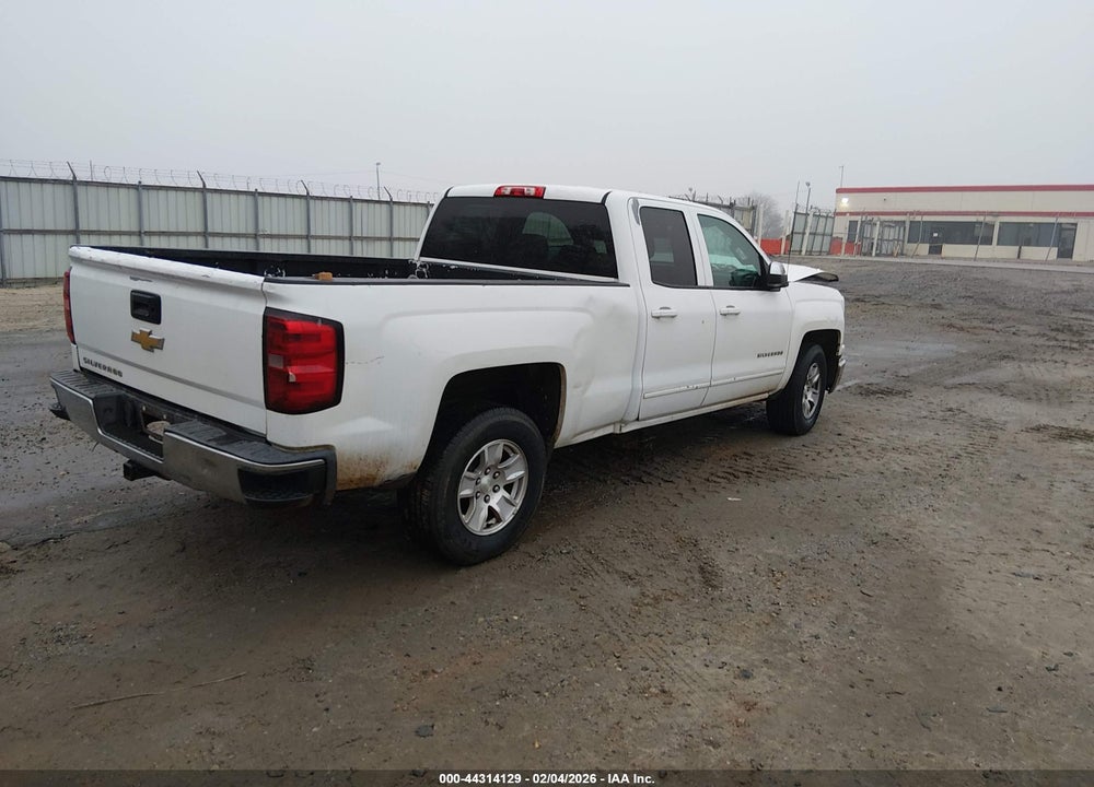 2015 CHEVROLET SILVERADO 1500 1LT VIN: 1GCRCREC0FZ257752