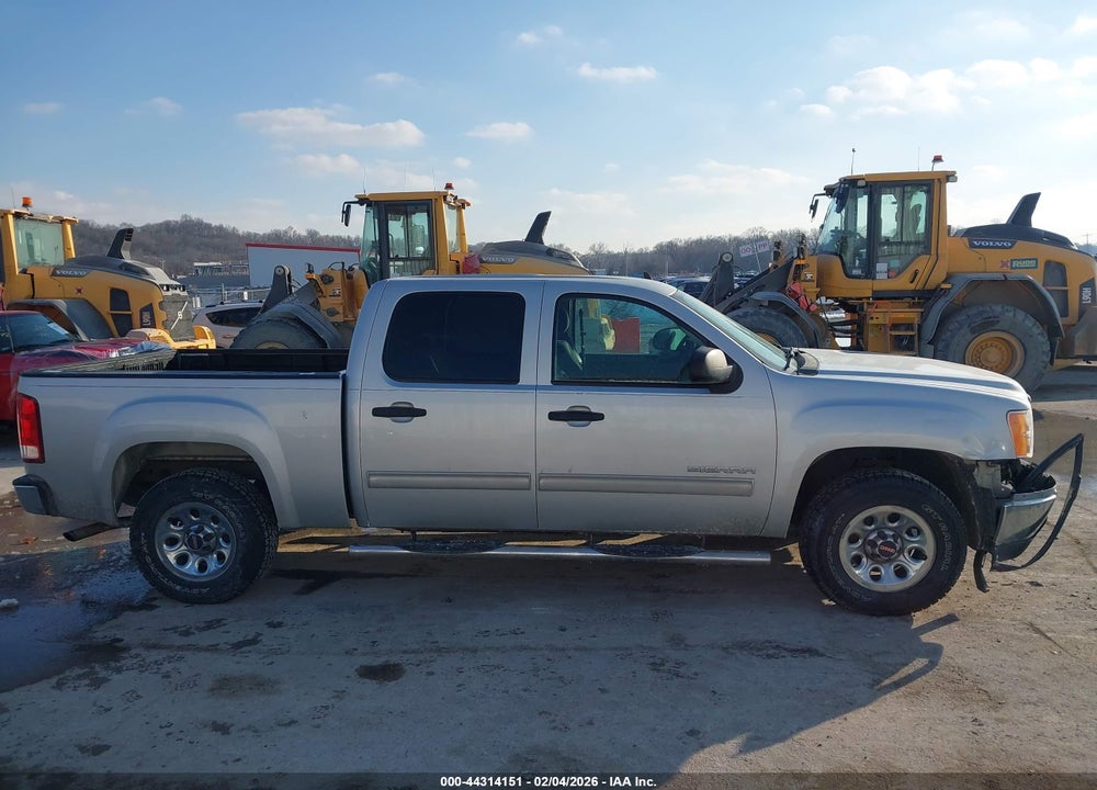 2011 GMC SIERRA 1500 SL VIN: 3GTP1UEA1BG347985
