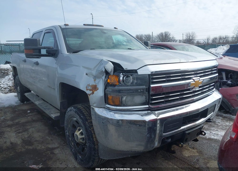2017 CHEVROLET SILVERADO 3500HD WT VIN: 1GC4KYEG1HF227383