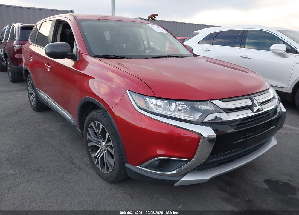 2018 MITSUBISHI OUTLANDER ES VIN: JA4AD2A32JZ046787
