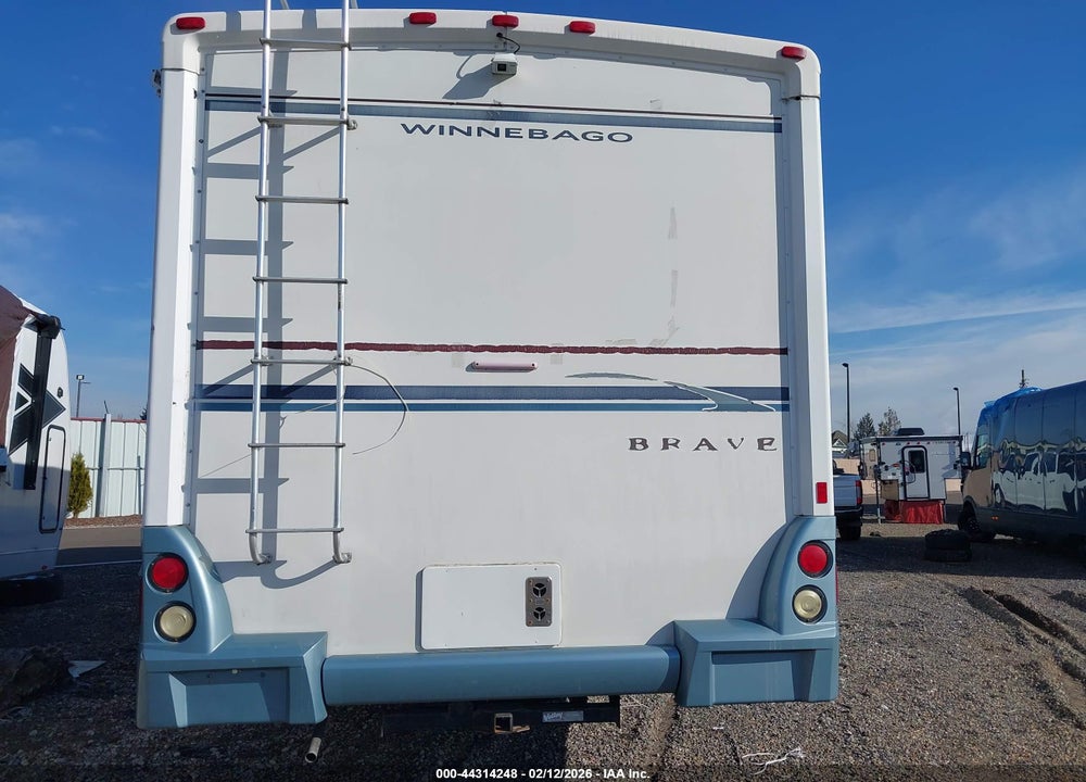 2004 WINNEBAGO BRAVE VIN: 1F6NF53S240A01903