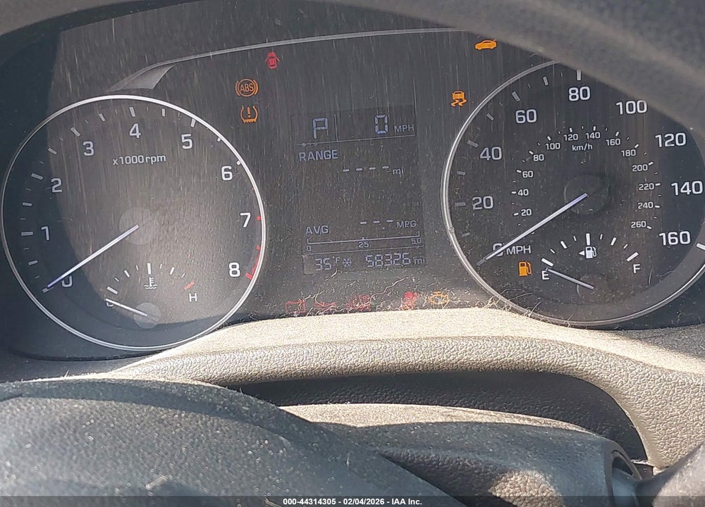 2017 HYUNDAI ELANTRA SE VIN: 5NPD84LF5HH130372