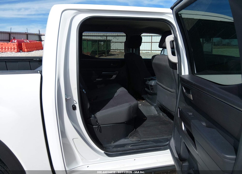 2024 TOYOTA TUNDRA SR5 VIN: 5TFLA5DB2RX171436