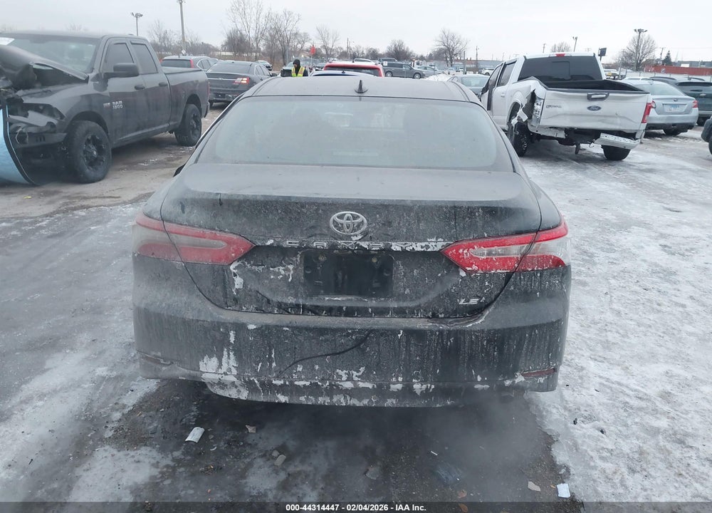 2019 TOYOTA CAMRY LE VIN: 4T1B11HK3KU689394