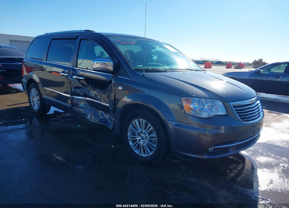 2014 CHRYSLER TOWN & COUNTRY TOURING-L 30TH ANNIVERSARY VIN: 2C4RC1CGXER303880
