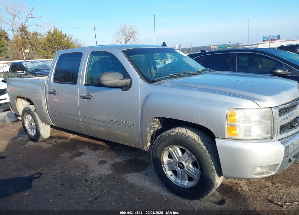 2010 CHEVROLET SILVERADO 1500 LT VIN: 3GCRKSE33AG103104