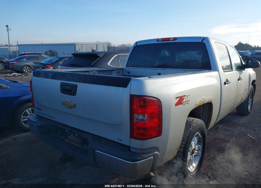2010 CHEVROLET SILVERADO 1500 LT VIN: 3GCRKSE33AG103104
