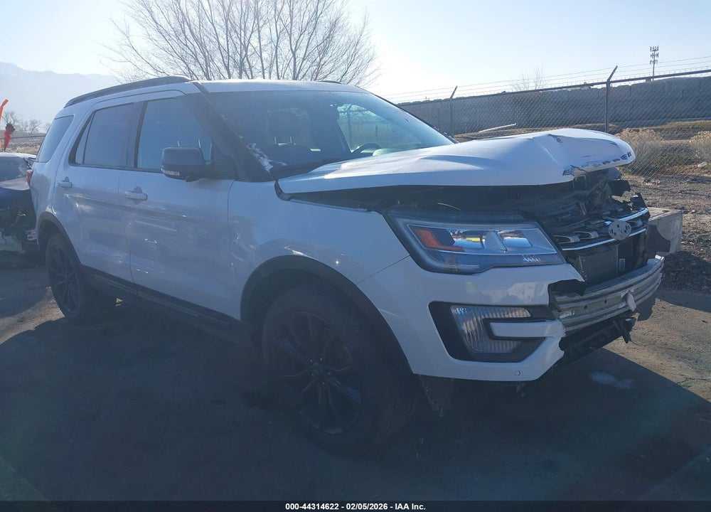 2017 FORD EXPLORER XLT VIN: 1FM5K8D88HGE29156