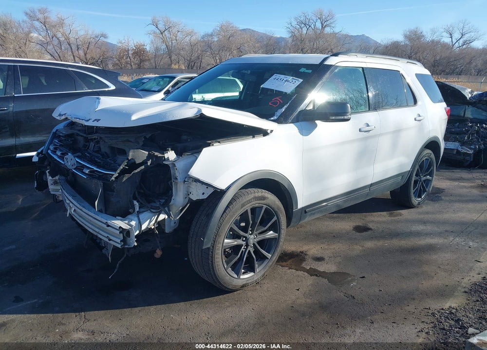 2017 FORD EXPLORER XLT VIN: 1FM5K8D88HGE29156