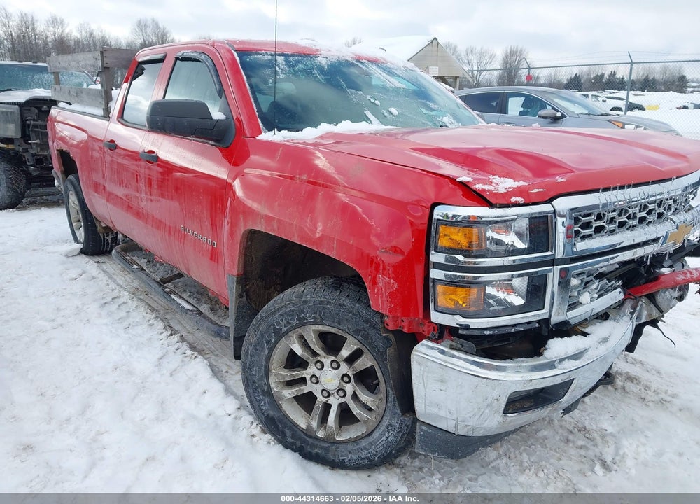 2014 CHEVROLET SILVERADO 1500 1LT VIN: 1GCVKREC9EZ355341