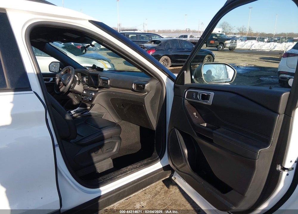 2020 FORD EXPLORER XLT VIN: 1FMSK8DH2LGA56921