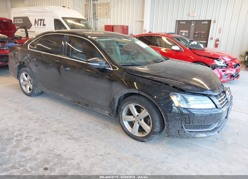 2012 VOLKSWAGEN PASSAT 2.0L TDI SE VIN: 1VWBN7A32CC034923