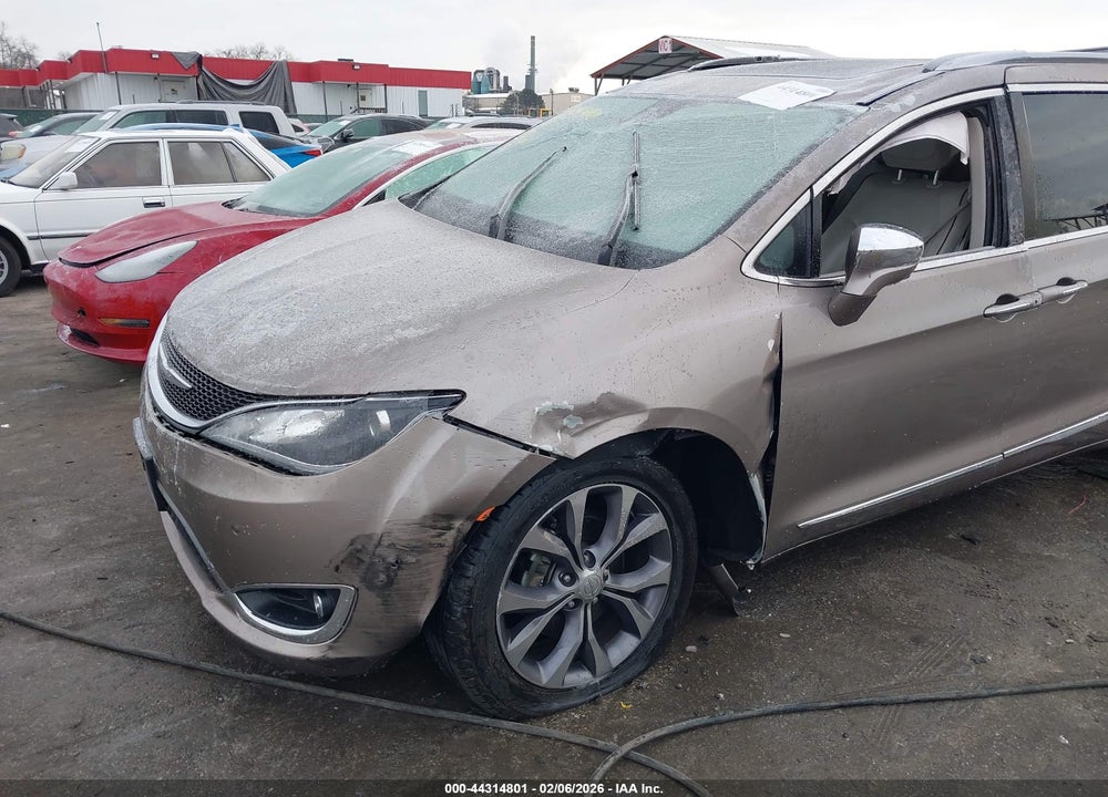 2017 CHRYSLER PACIFICA LIMITED VIN: 2C4RC1GG3HR559681