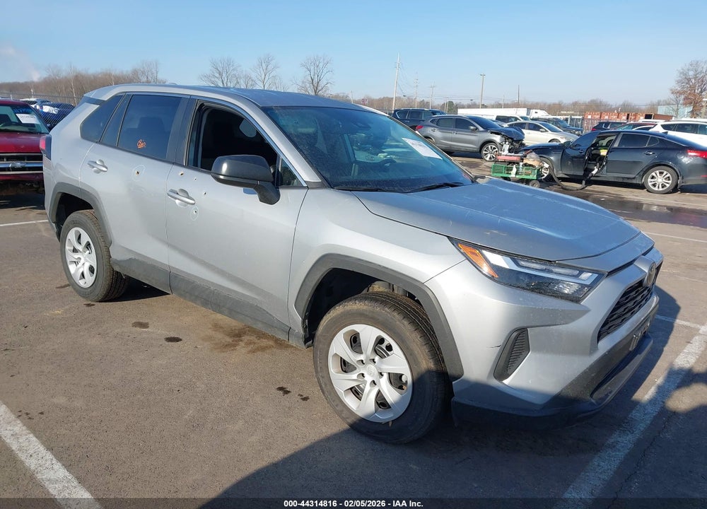 2025 TOYOTA RAV4 LE VIN: 2T3F1RFV2SW526322
