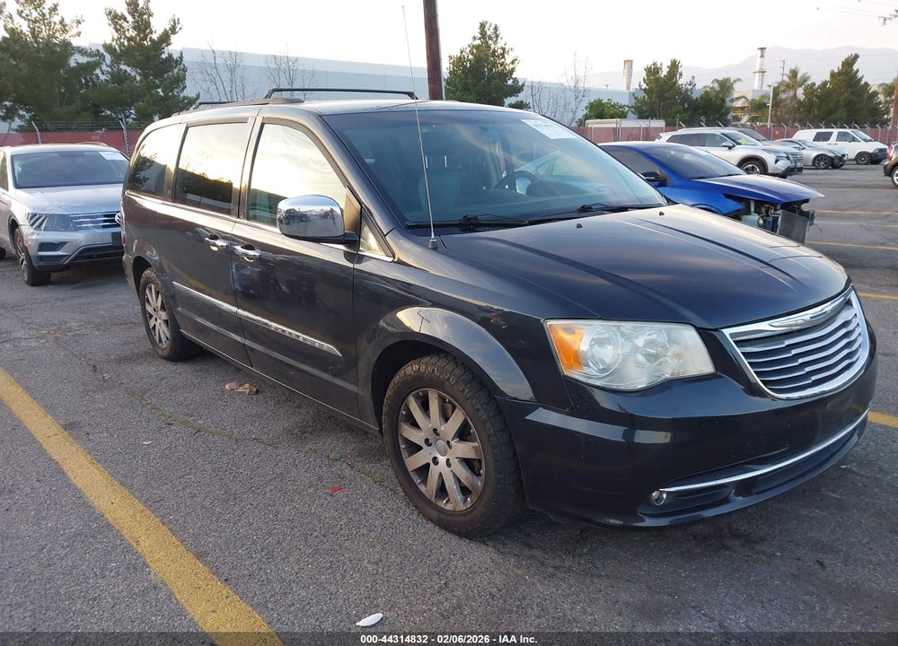 2014 CHRYSLER TOWN & COUNTRY TOURING VIN: 2C4RC1BG7ER386766