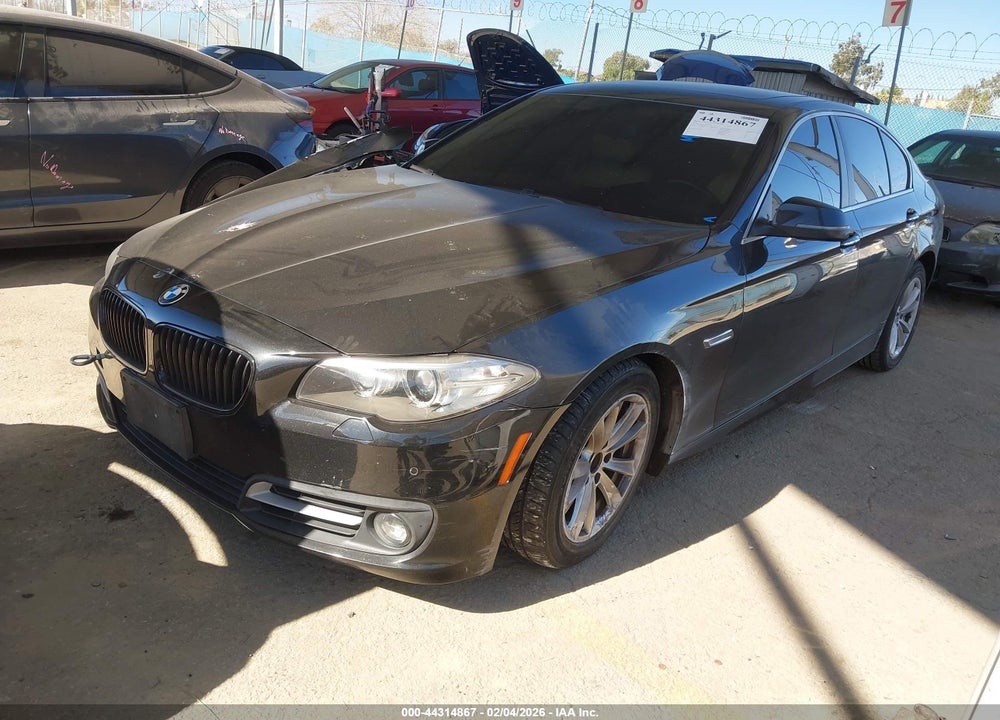 2016 BMW 528I VIN: WBA5A5C58GG352071