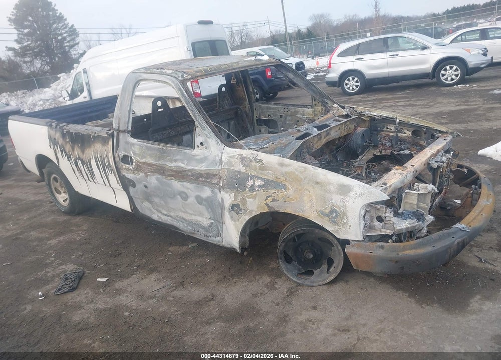 2001 FORD F-150 XL/XLT VIN: 1FTZF17261NA43121