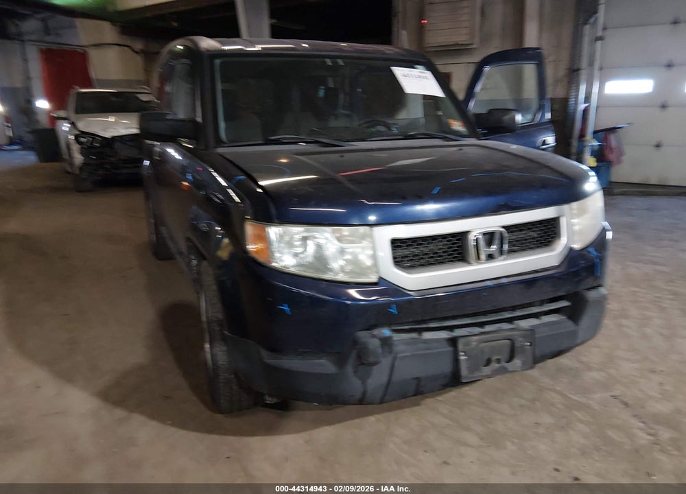 2010 HONDA ELEMENT LX VIN: 5J6YH2H35AL007638