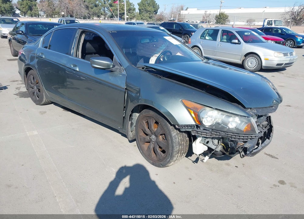 2008 HONDA ACCORD 2.4 EX-L VIN: JHMCP26868C031196