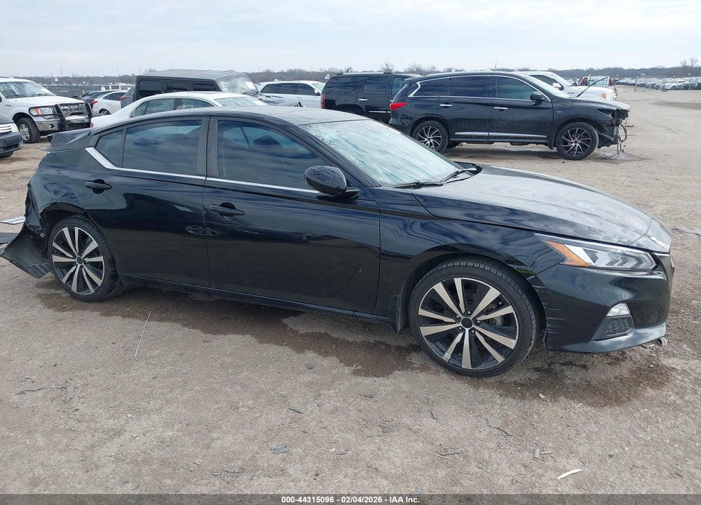 2021 NISSAN ALTIMA SR FWD VIN: 1N4BL4CV7MN340646