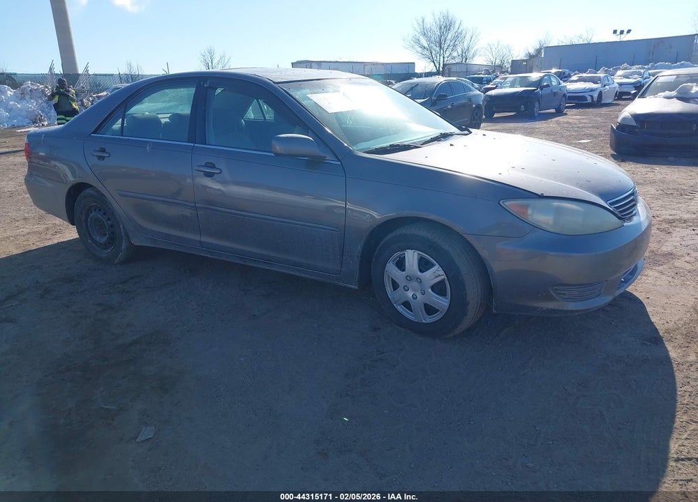 2005 TOYOTA CAMRY LE VIN: 4T1BE30K05U943109