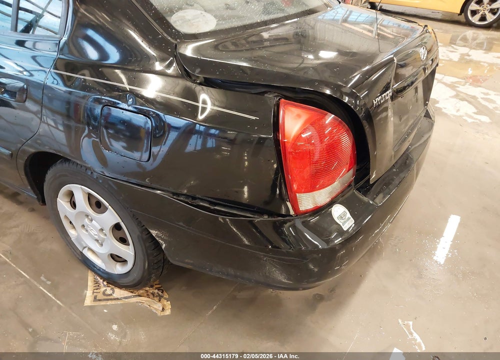 2003 HYUNDAI ELANTRA GLS/GT VIN: KMHDN45D83U621310